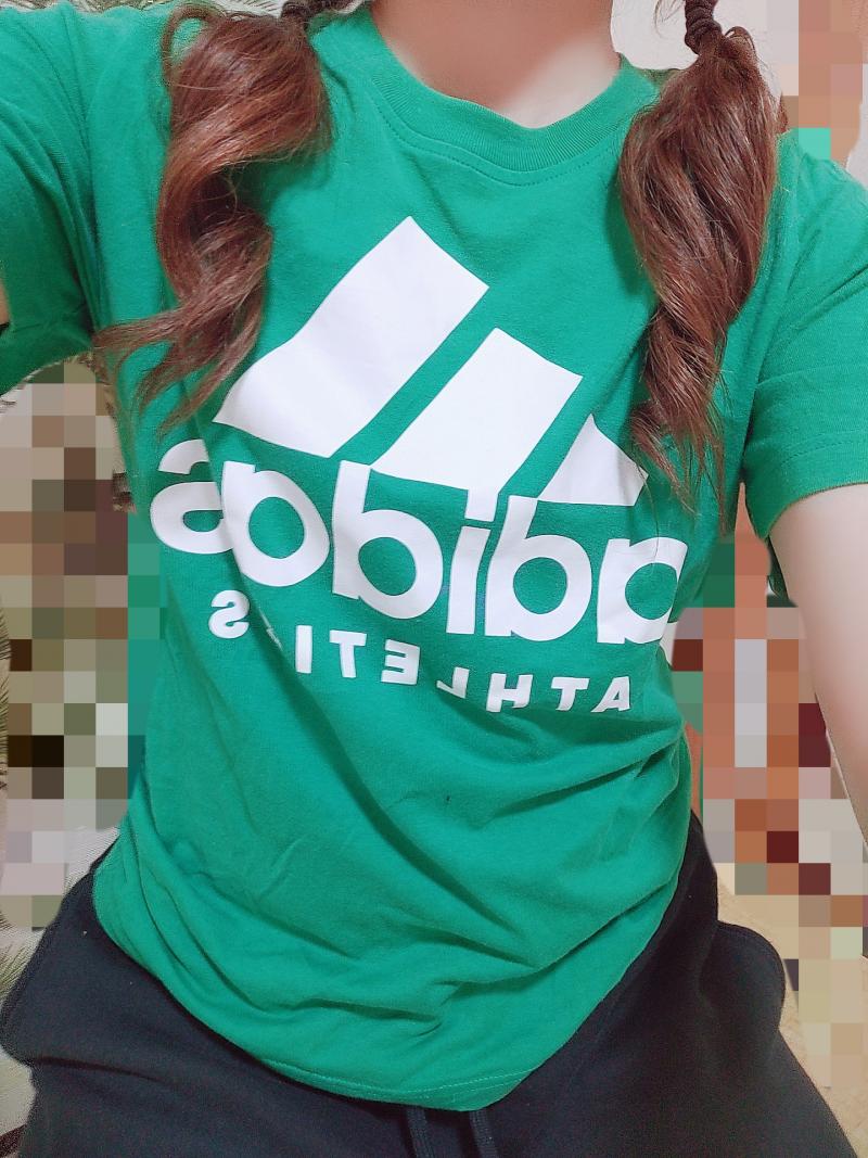 1週間連続着用adidasTシャツ♡