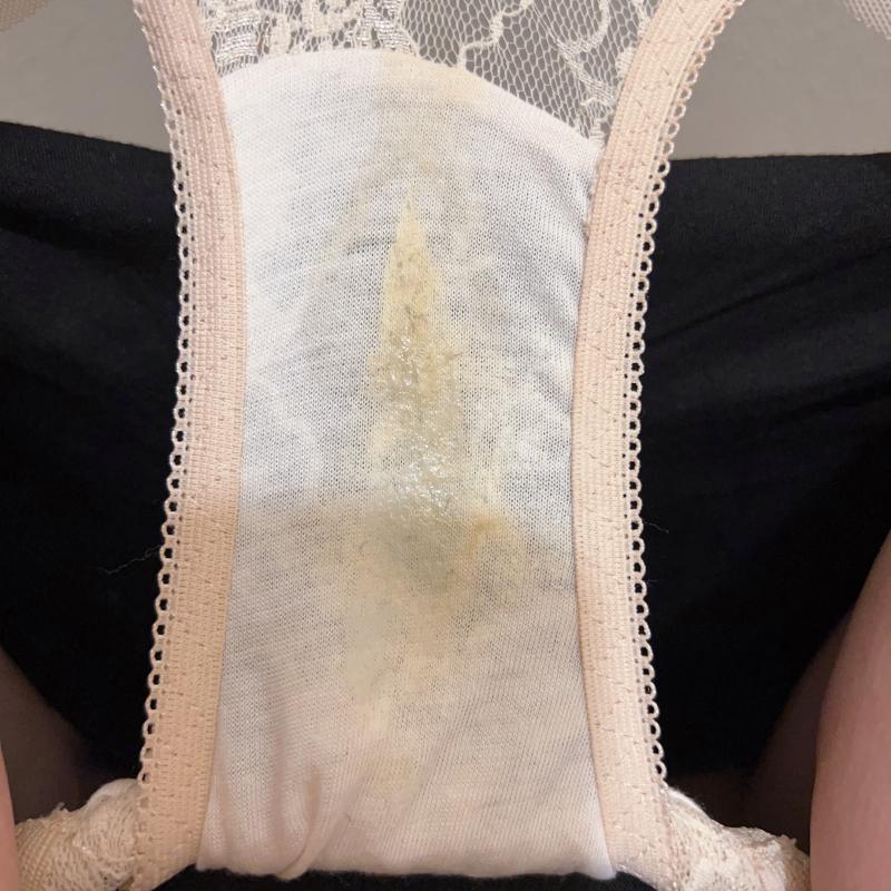 【明日お洗濯】しちゃいます(TT)丸１日穿いたパンティ