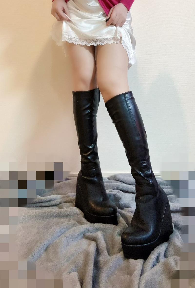 3年~激クサ厚底ブーツ♡ツヤツヤ合皮