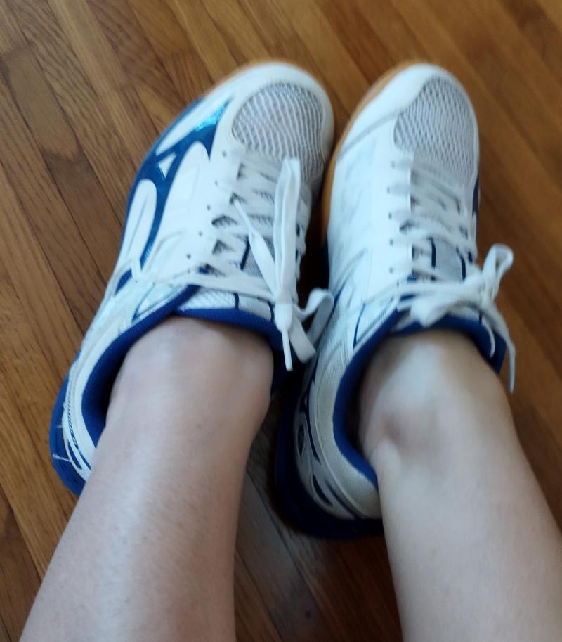 （OPおまけ付き）汗臭いスポーツシューズMIZUNO☆