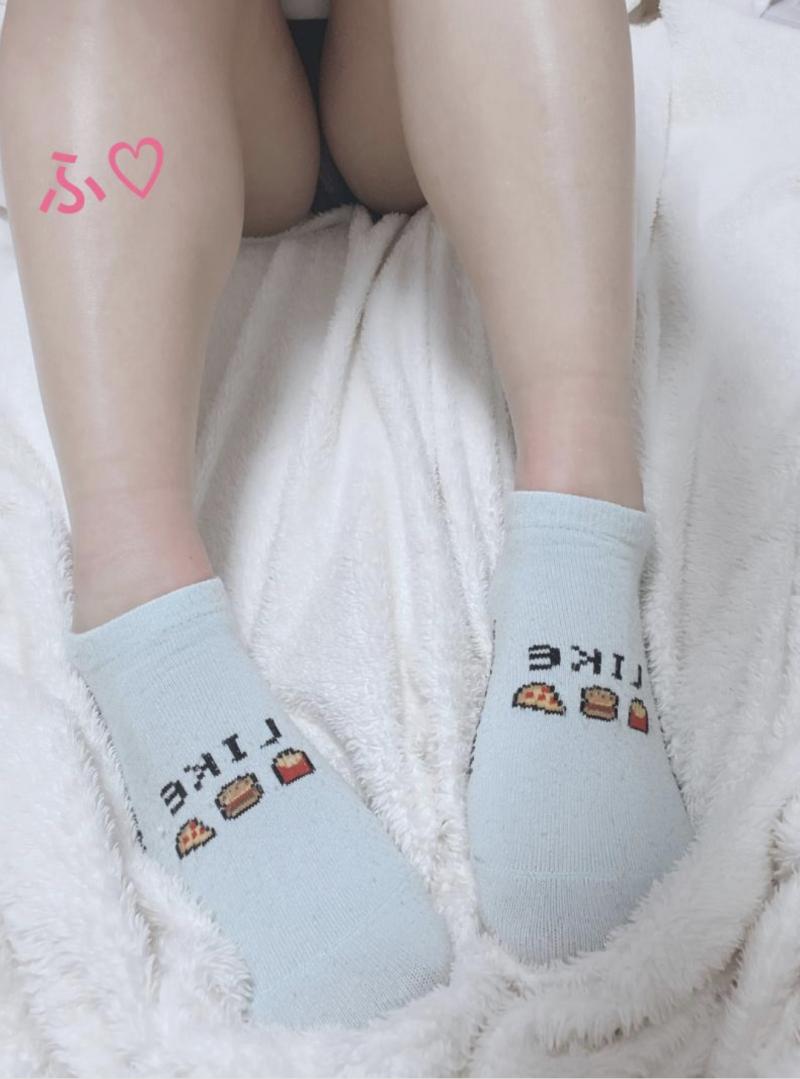 ■夏のセール●おまけ付●たっぷり1ヶ月着用●しっとりペタペタ足の汚いルームソックス■