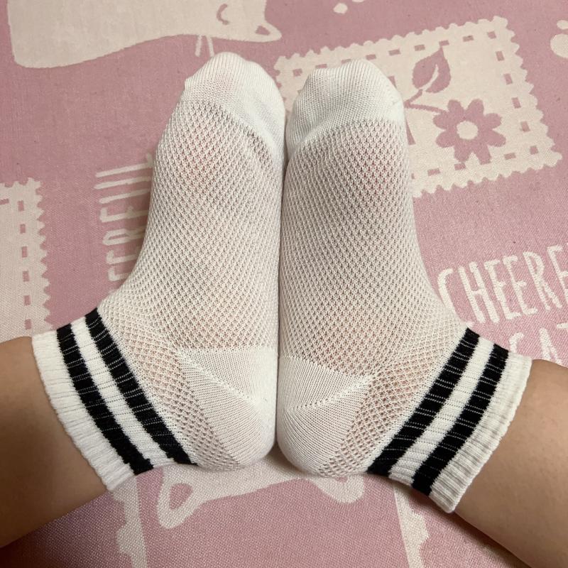 暑い職場で履く3日履き靴下♡酸っぱ臭いです