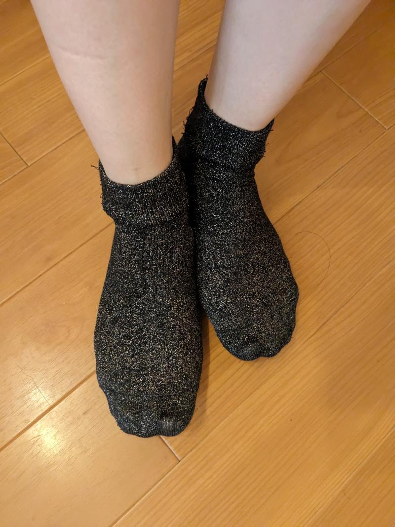 ♪雨の日限定、蒸れソックス