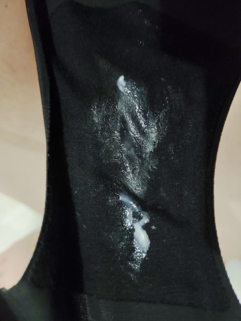 黒のシームレスパンティ♡