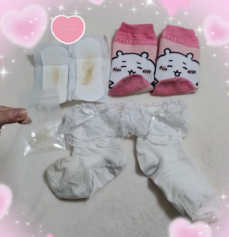 足の爪♡白ロリ靴下ちいかわ♡おりシー