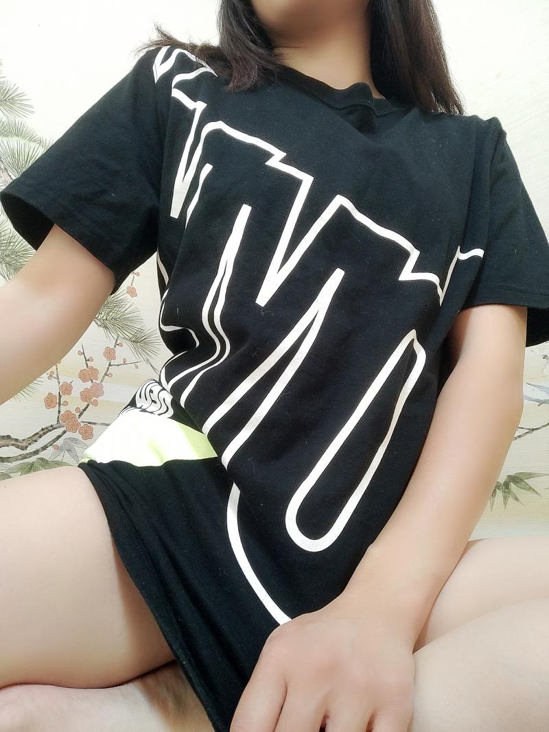 1週間連続着用TOMMYティーシャツ♡