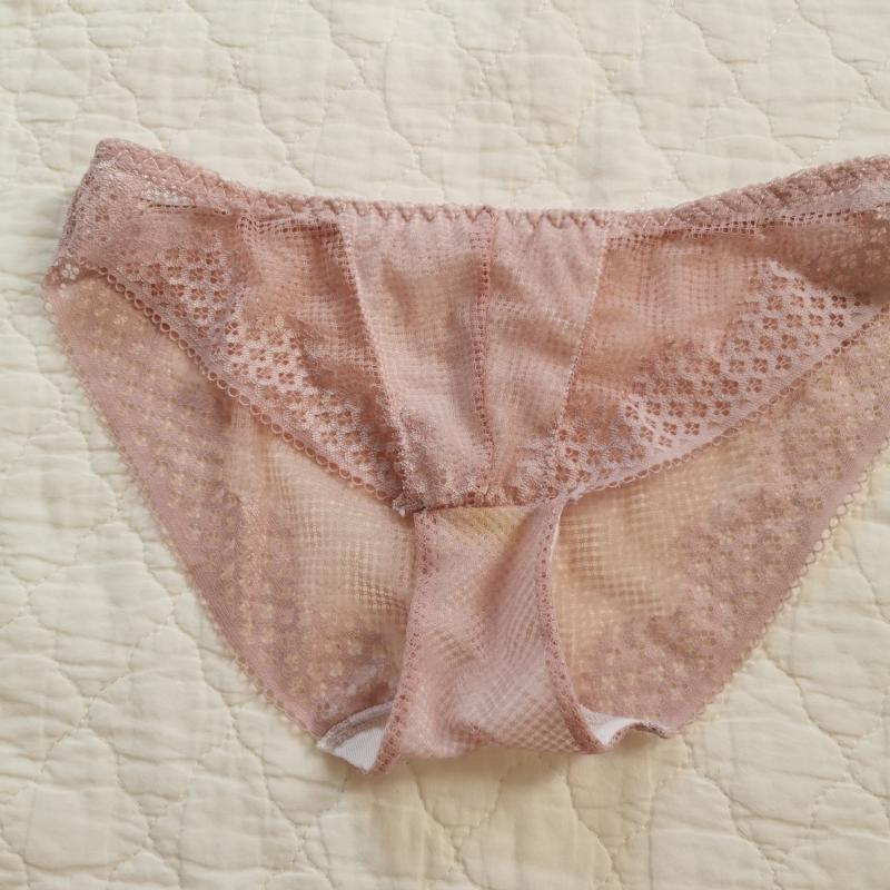 3レグ✈飛んだパンティ
