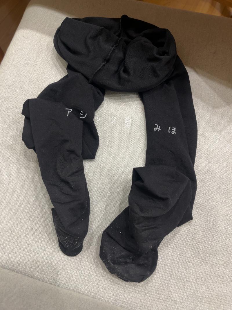 2日着用後発送♡毛玉黒タイツ