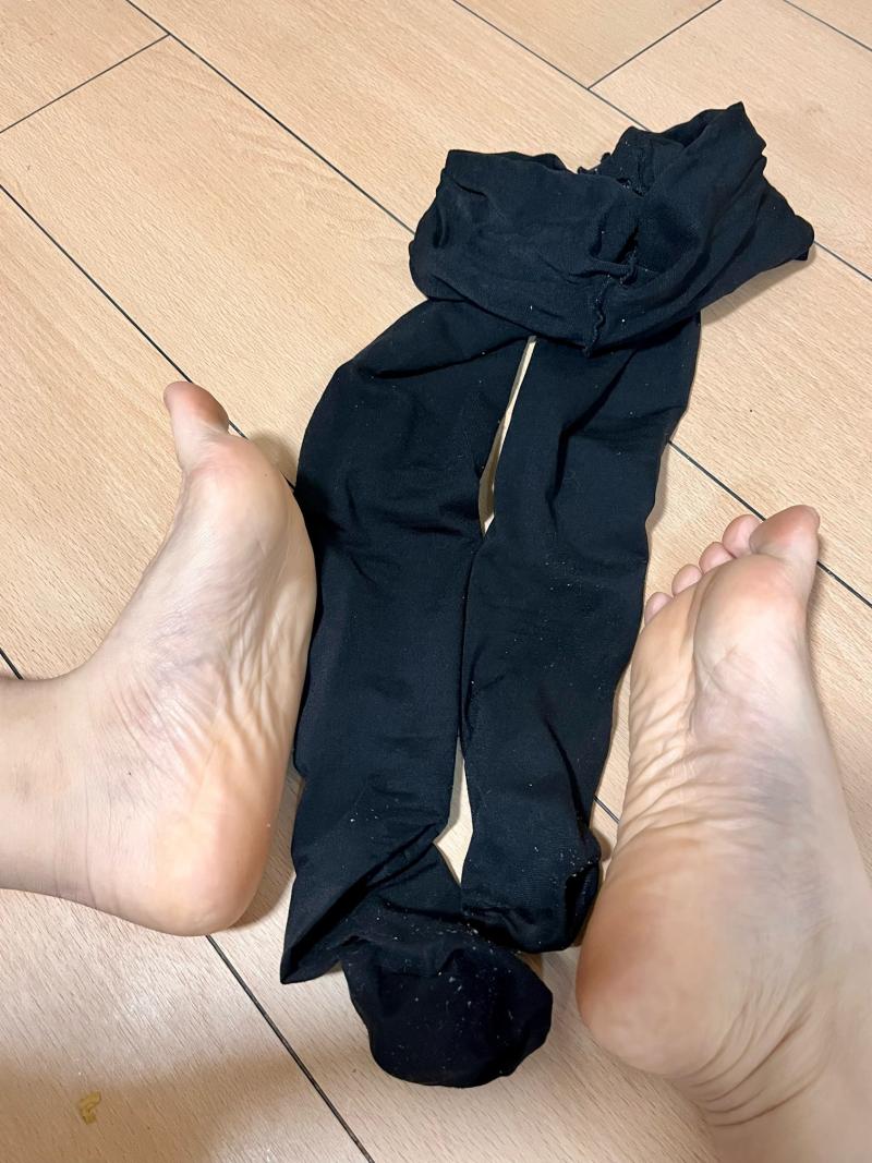 27、28日のタイツ