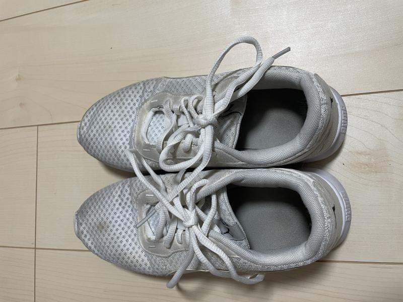 8年愛用くちゃいスニーカー