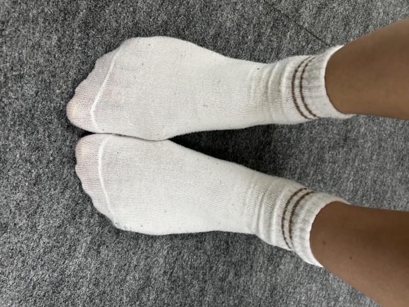 気絶注意!週末仕事終わりの激臭ソックス