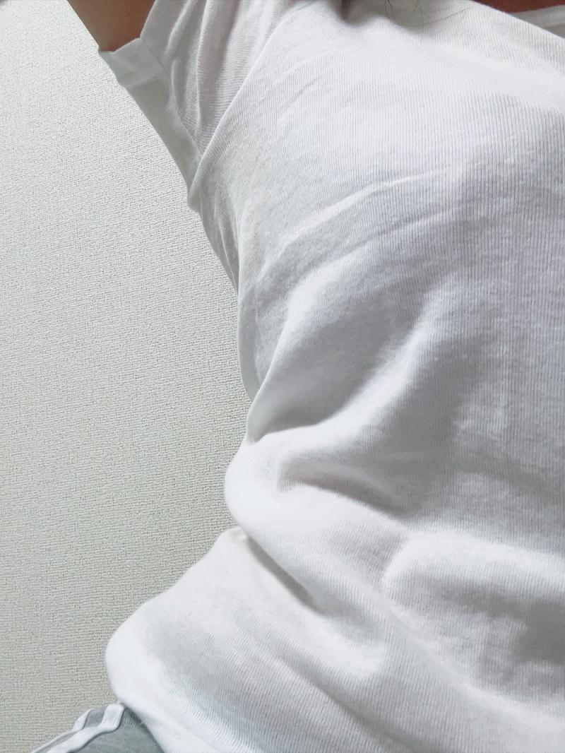 5日着用の白Tシャツ♡