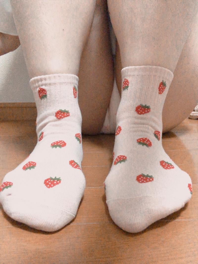 珍しい♡いちご靴下3日履き♡