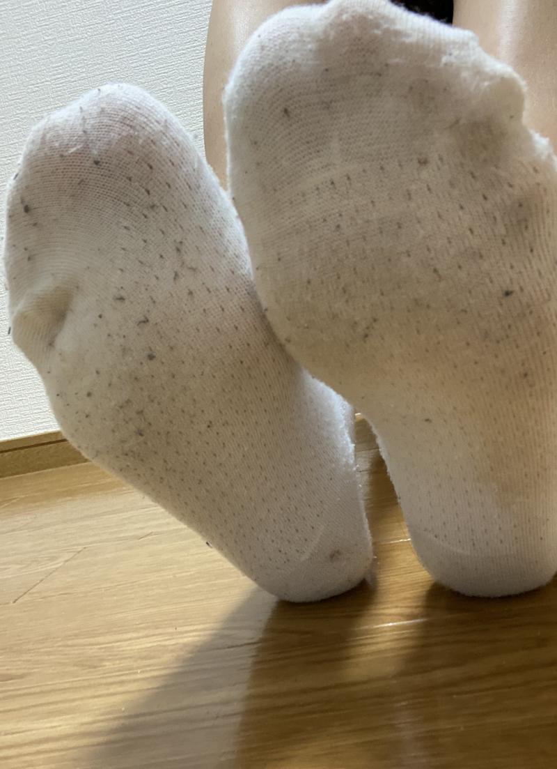 湿り気おびた汚ソックス