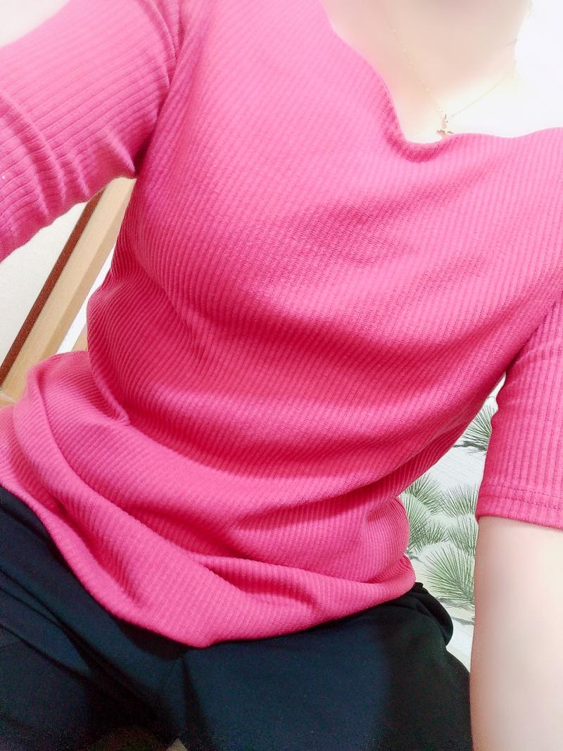 脇に密着!1週間連続着用Tシャツ♡