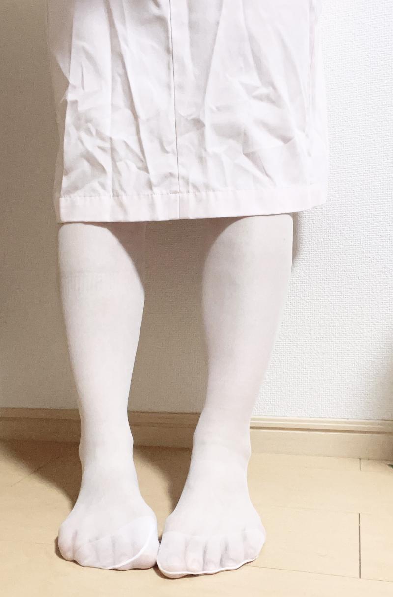 女医の白いストッキング