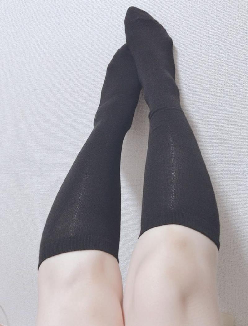 ハイソックスみっちり14時間履き♡