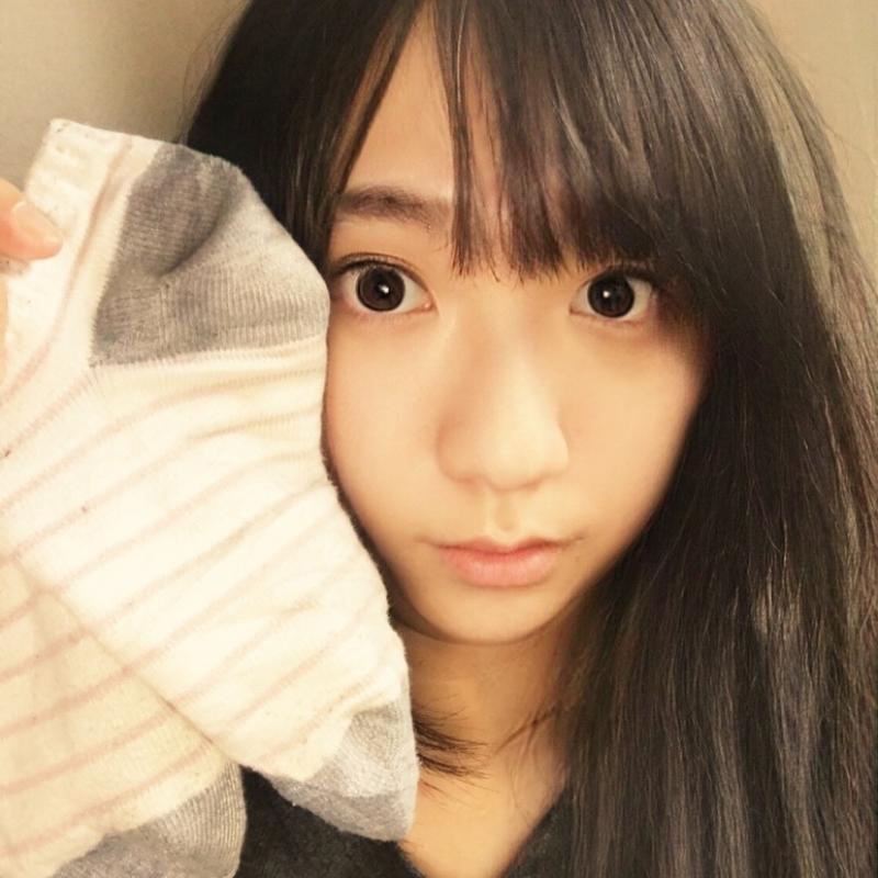 ちょっと穴あきよれよれ靴下