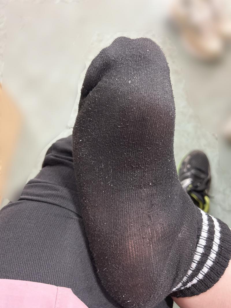 熟成中の安全靴で履く♡５日履きソックス