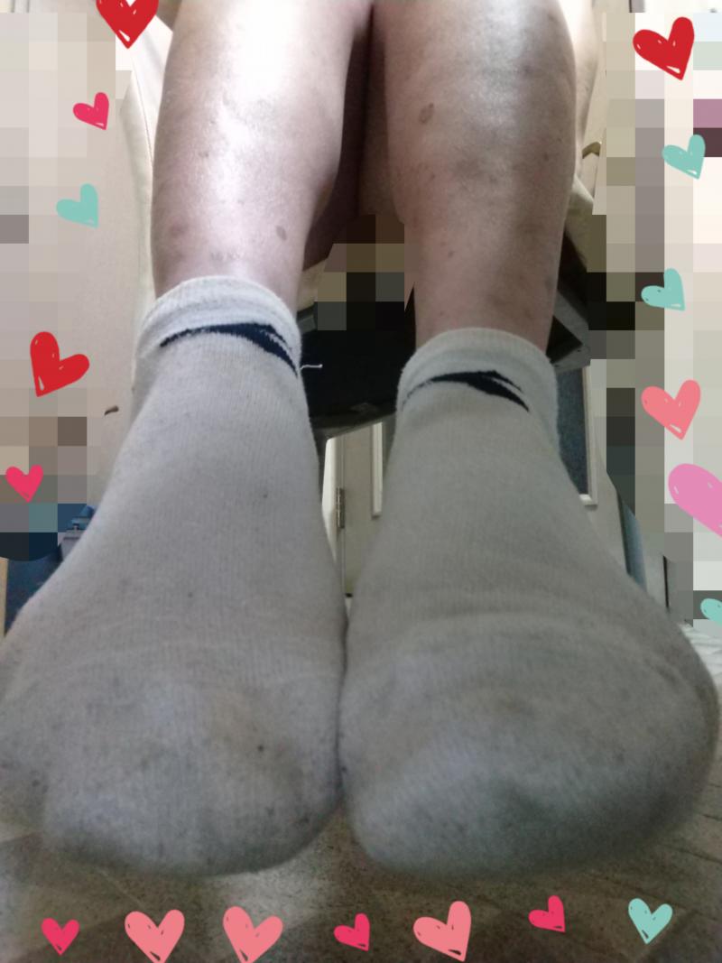 DIADORA テニス靴下★3日着用で納豆臭＆汚れ多め★