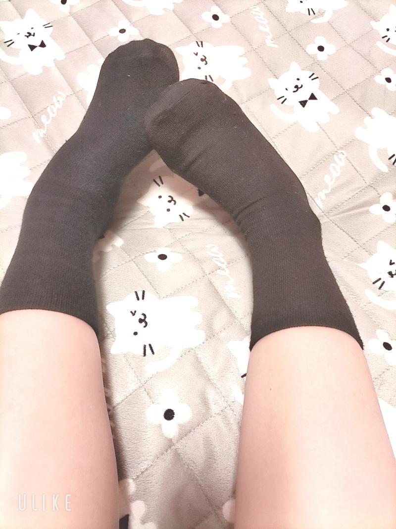 【24時間以上着用///】現役大学生の足汗ムレ臭黒ソックス♥