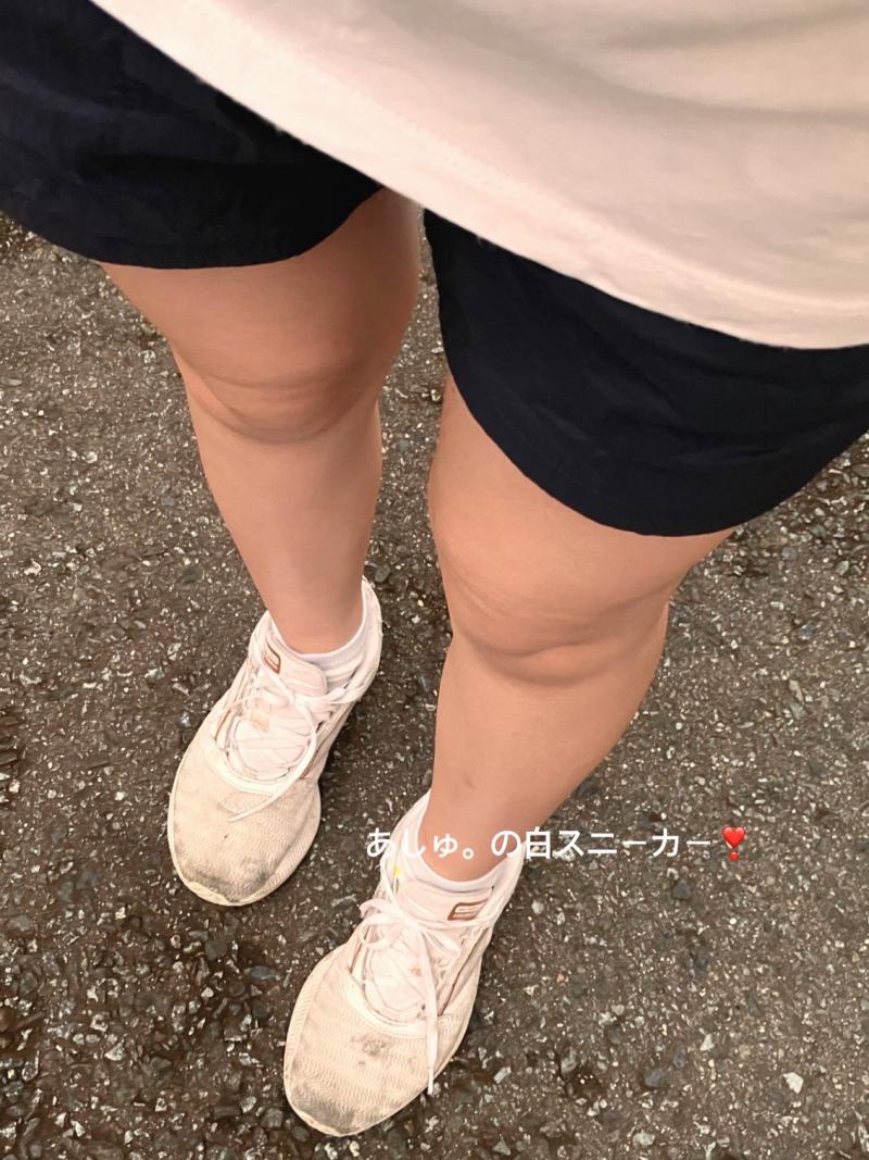 トレーニング用白スニーカー