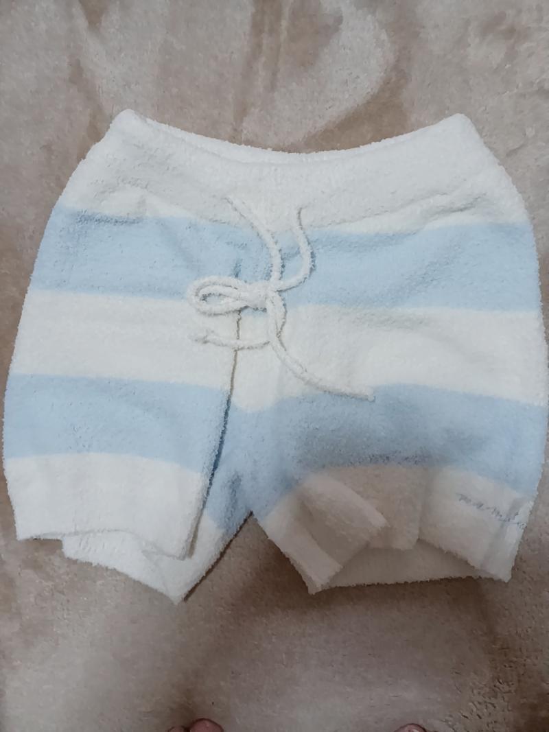 ★エリカ★3日連続直履き♪モコモコボーダー柄ショートパンツ♪パンティのおまけ付