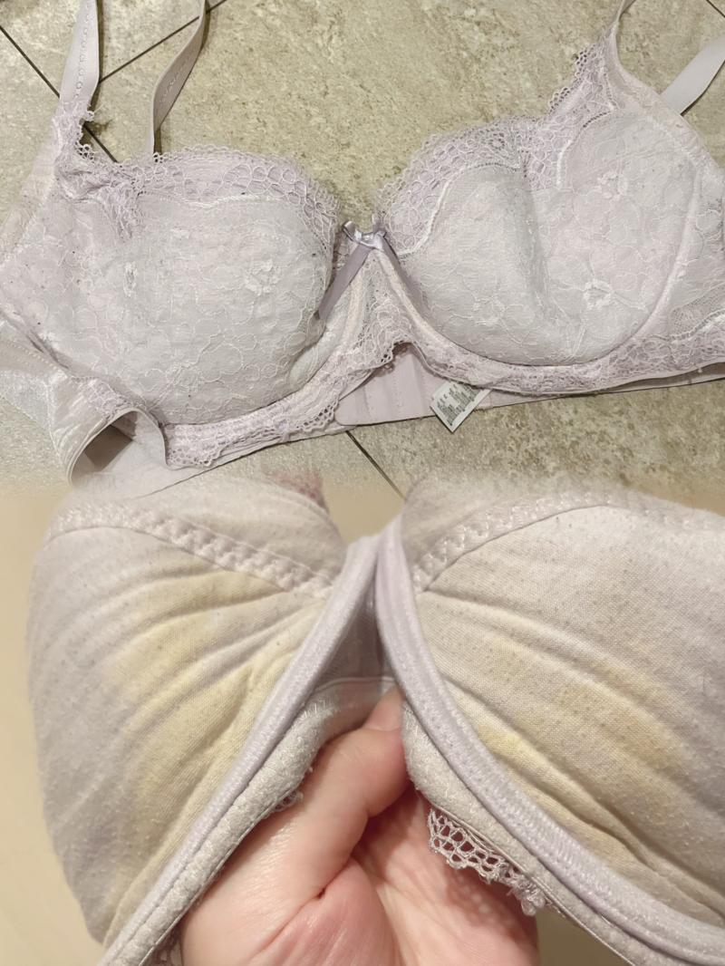 【8日間未洗濯】強烈ワキガで黄ばみまくったクタクタブラジャー♡