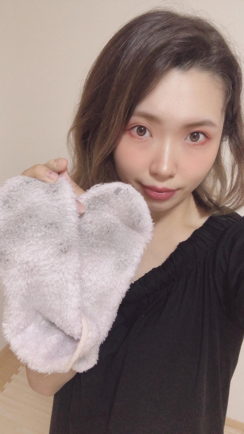 2日履き蒸れて酸っぱ香ばしい靴下