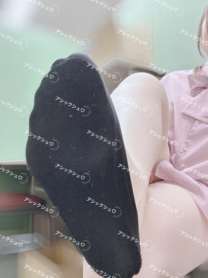 クリスマス特別お値引き♡今日まで♡足汗じっとり♡蒸れて臭っちゃう♡パンプスソックス