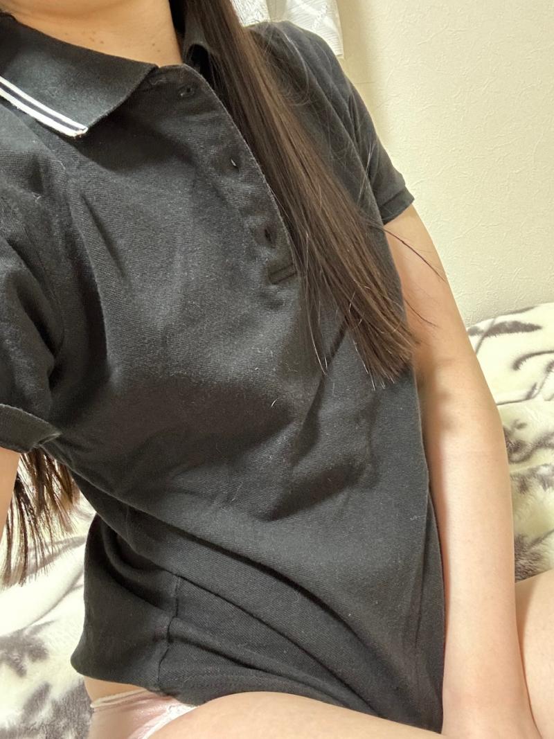 ⚪︎今日から4日まだ着用！⚪︎ポロシャツ