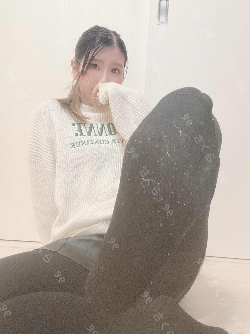 3日間着用毛玉だらけくったくたの黒タイツ♡