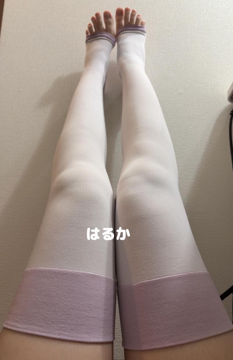 ヨガと寝る時用 とっても臭い紫色着圧ソックス