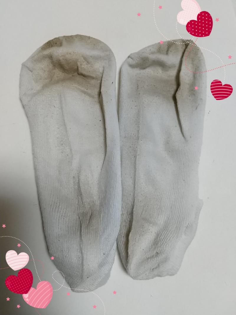 激臭★今までで一番臭い靴下(´･艸･`;)かなりレア出品です！