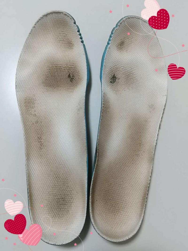 テニスシューズのインソール★お役御免につき嫁ぎ先募集♡