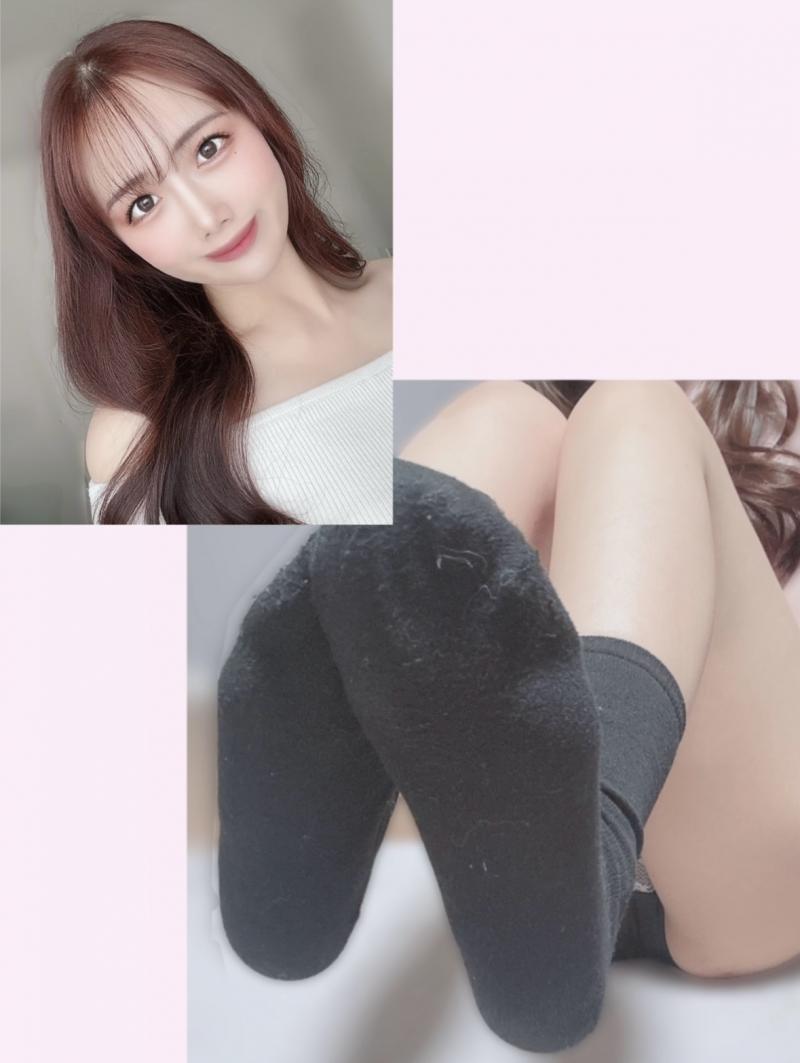 【3日間着用】みゆの履き潰した強烈激臭靴下