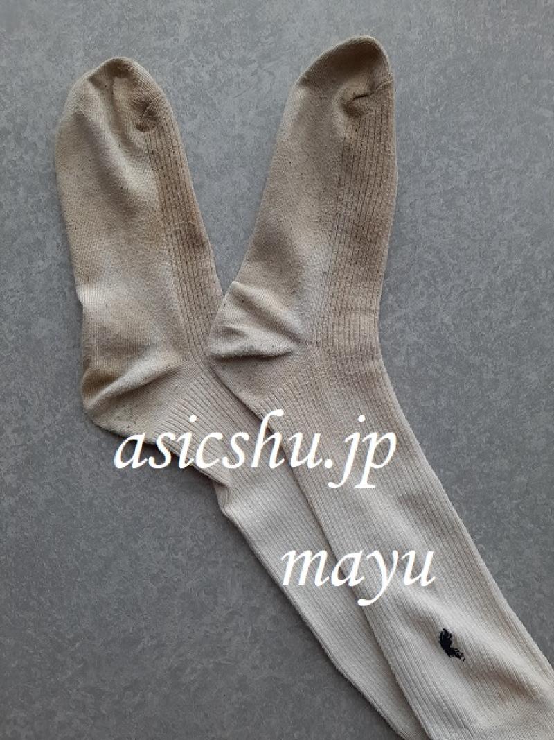１週間着用でツーンとすっぱいニオイのハイソックス