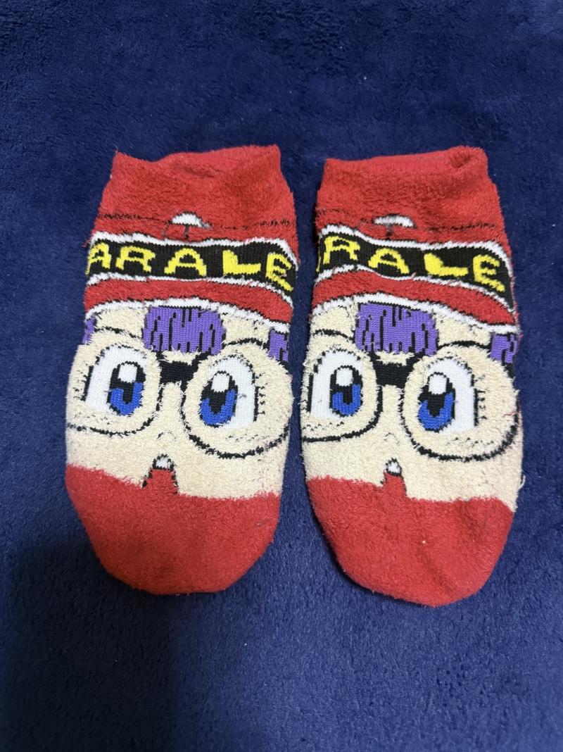 ※脱ぎたて注意※アラレの顔に足あと