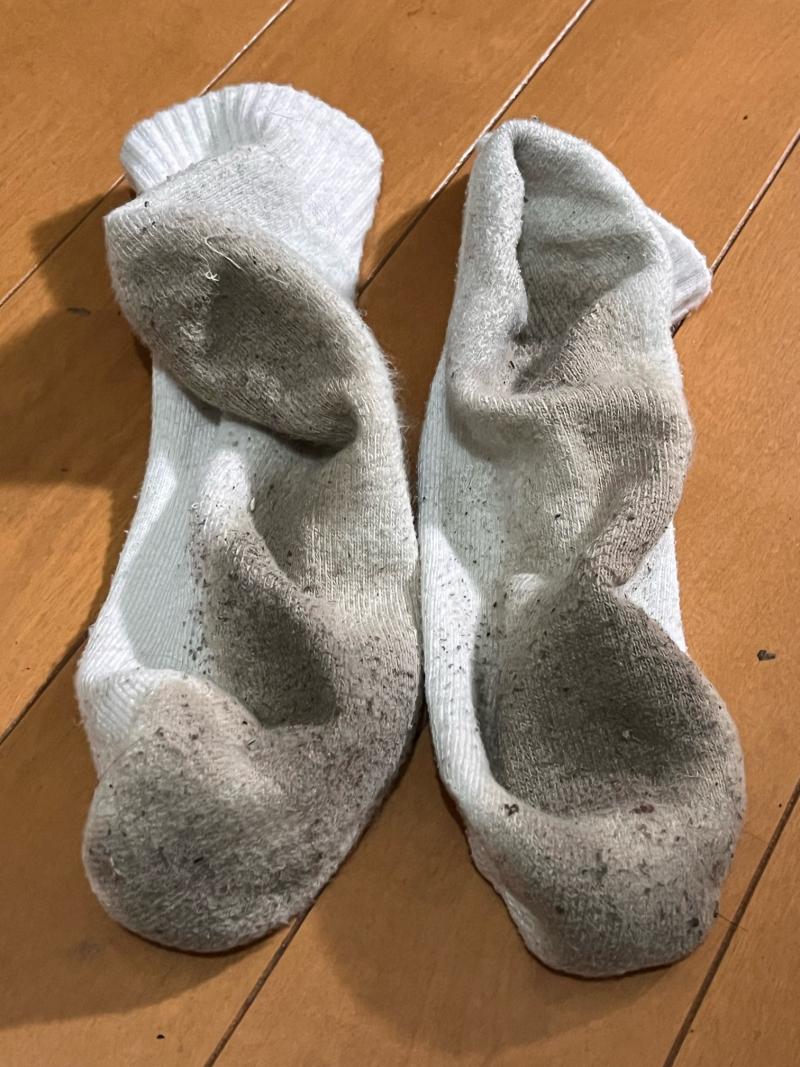 月末恒例？！15時間履いた靴下…
