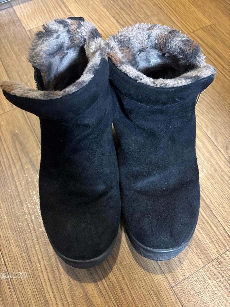 激レア！内側ボアのニオイムレムレショートブーツ♡