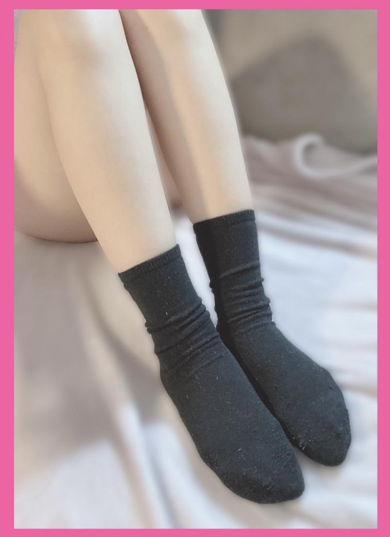 【大特価】みゆの汗と足カスと熱気たっぷり靴下♡