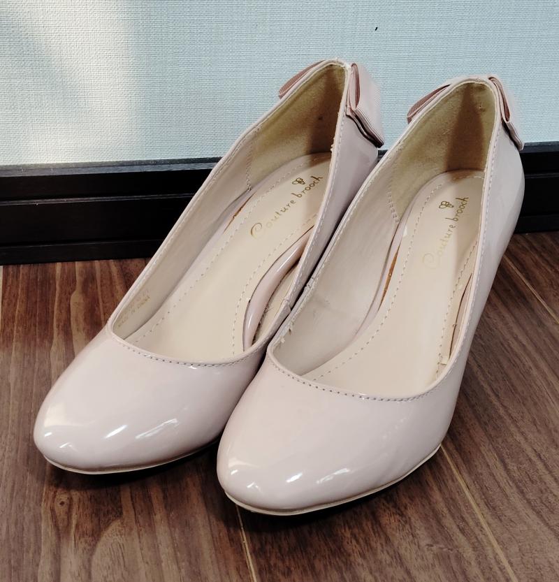 バックリボンの通勤パンプス❤️