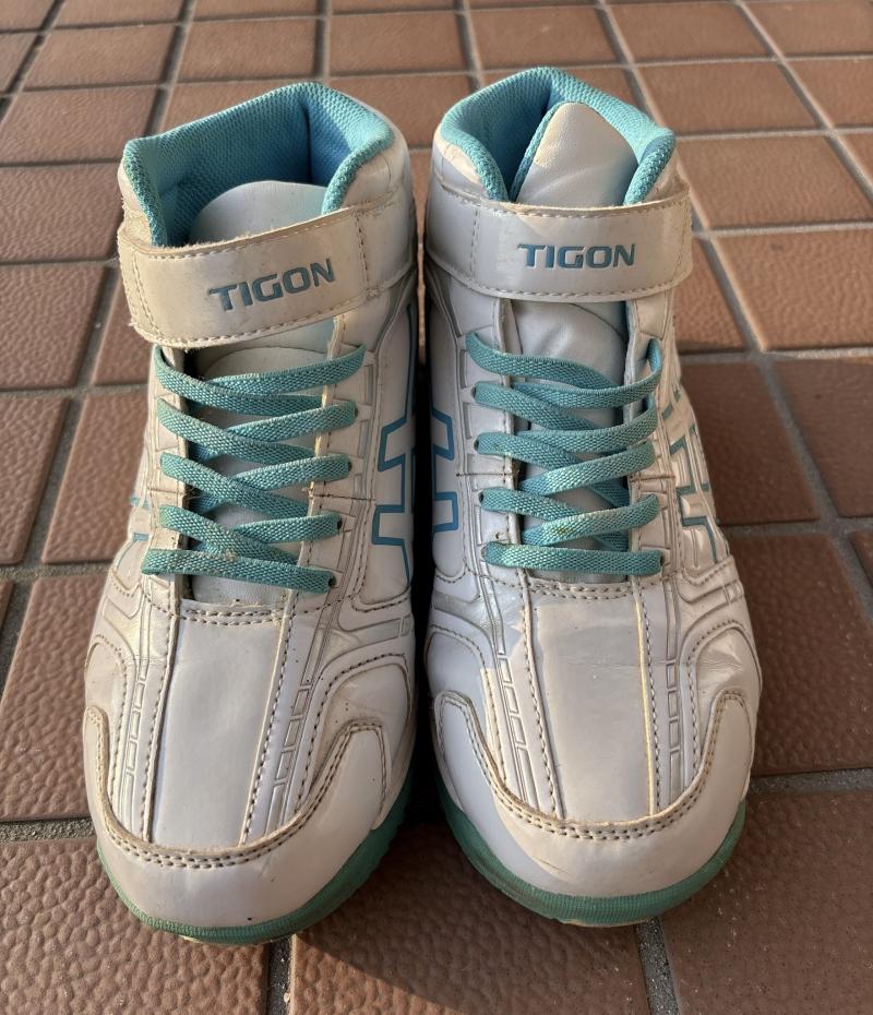 高校♡TIGON部活白シューズ♡テニス