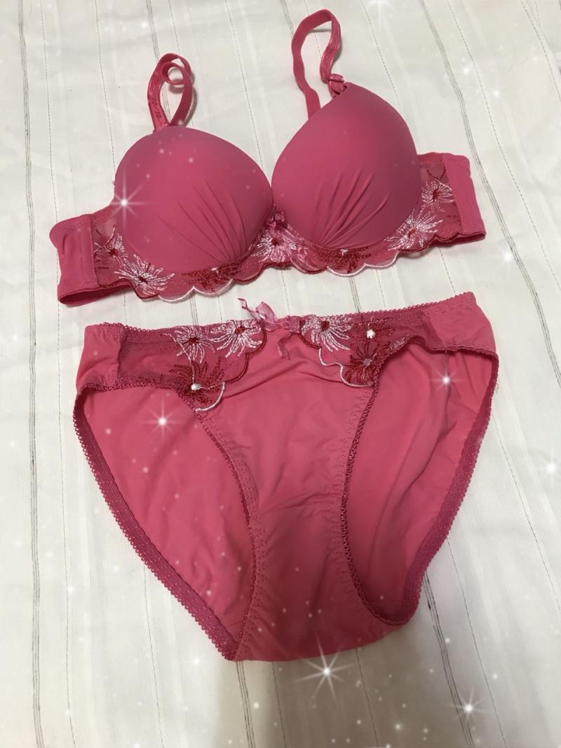 出品者名-写真