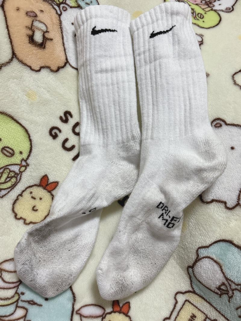 着用♡白のNIKEクルーソックス♡