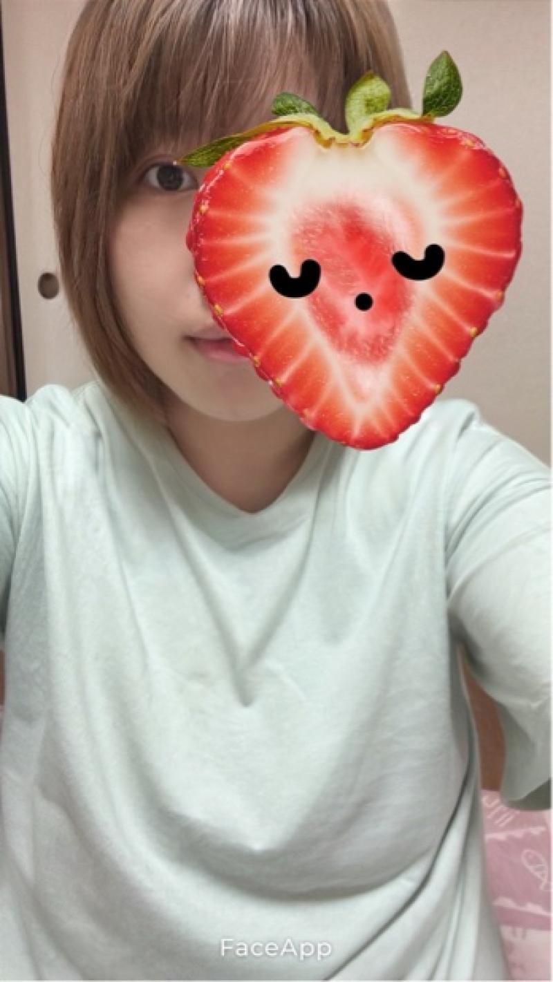 ほんのりワキガ臭とてんかの皮脂の香りに仕上がった丈長Tシャツ