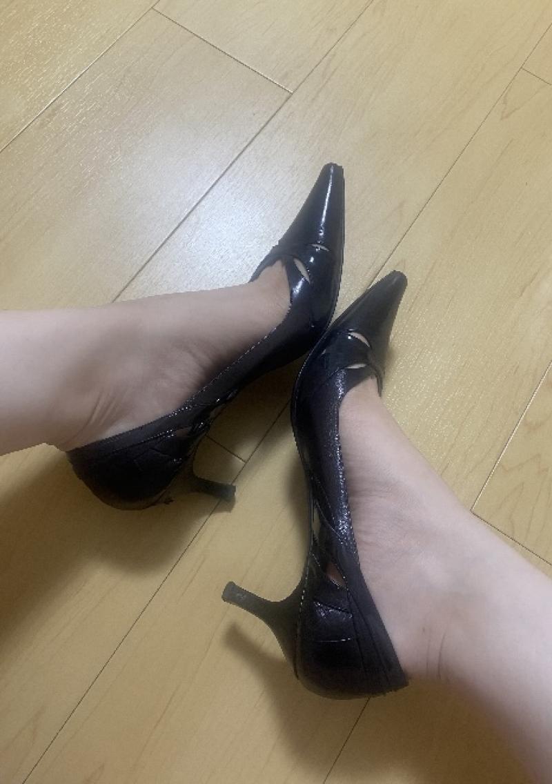 OLの入社当初から履いてるパンプスヒール♡
