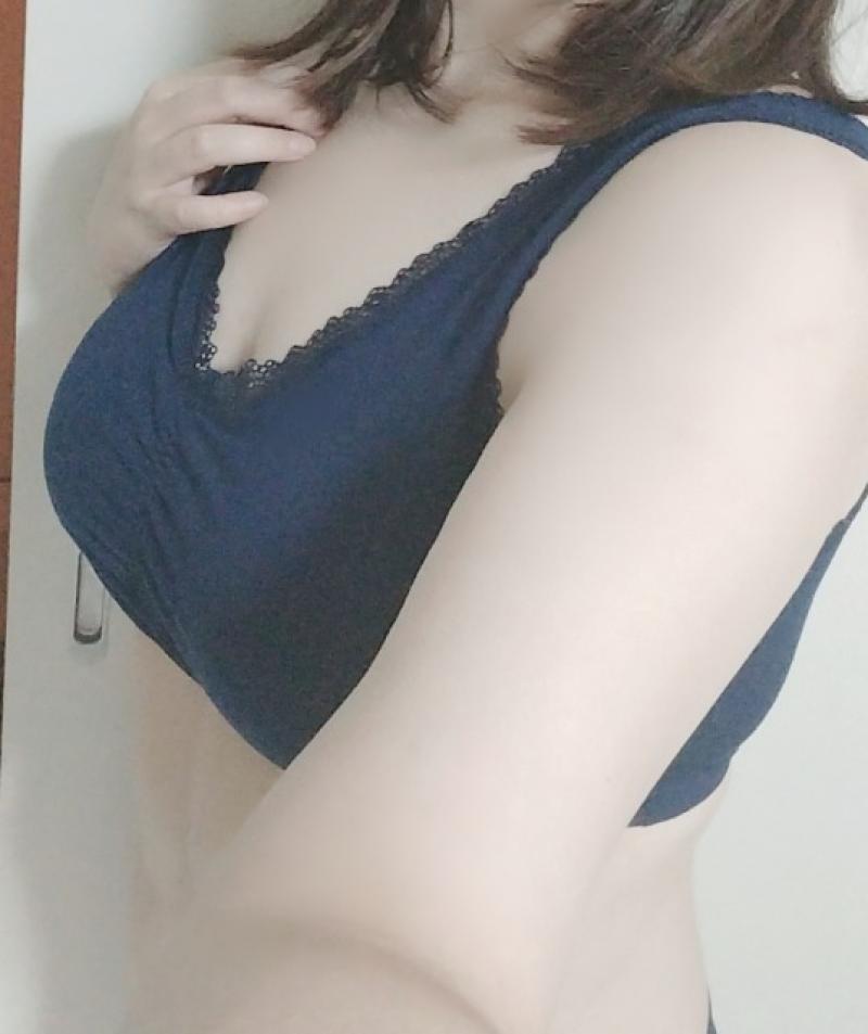 最終価格☆おまけ着用つきの連続着用で濃厚くさくさわきが臭ナイトブラ