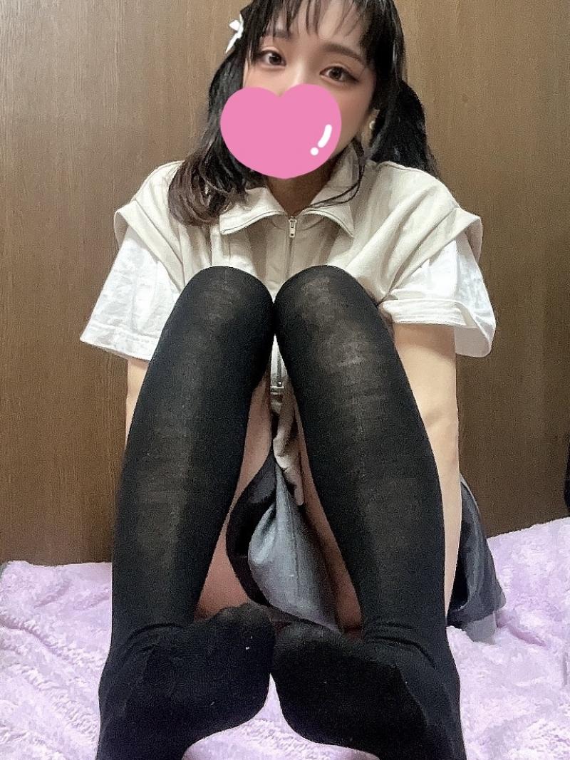 2日着用黒ニーハイ♡♡