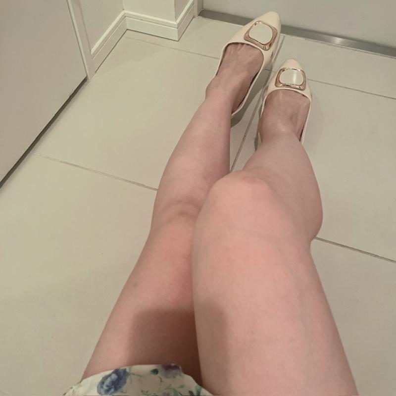 受付嬢のパンプス　使用感強